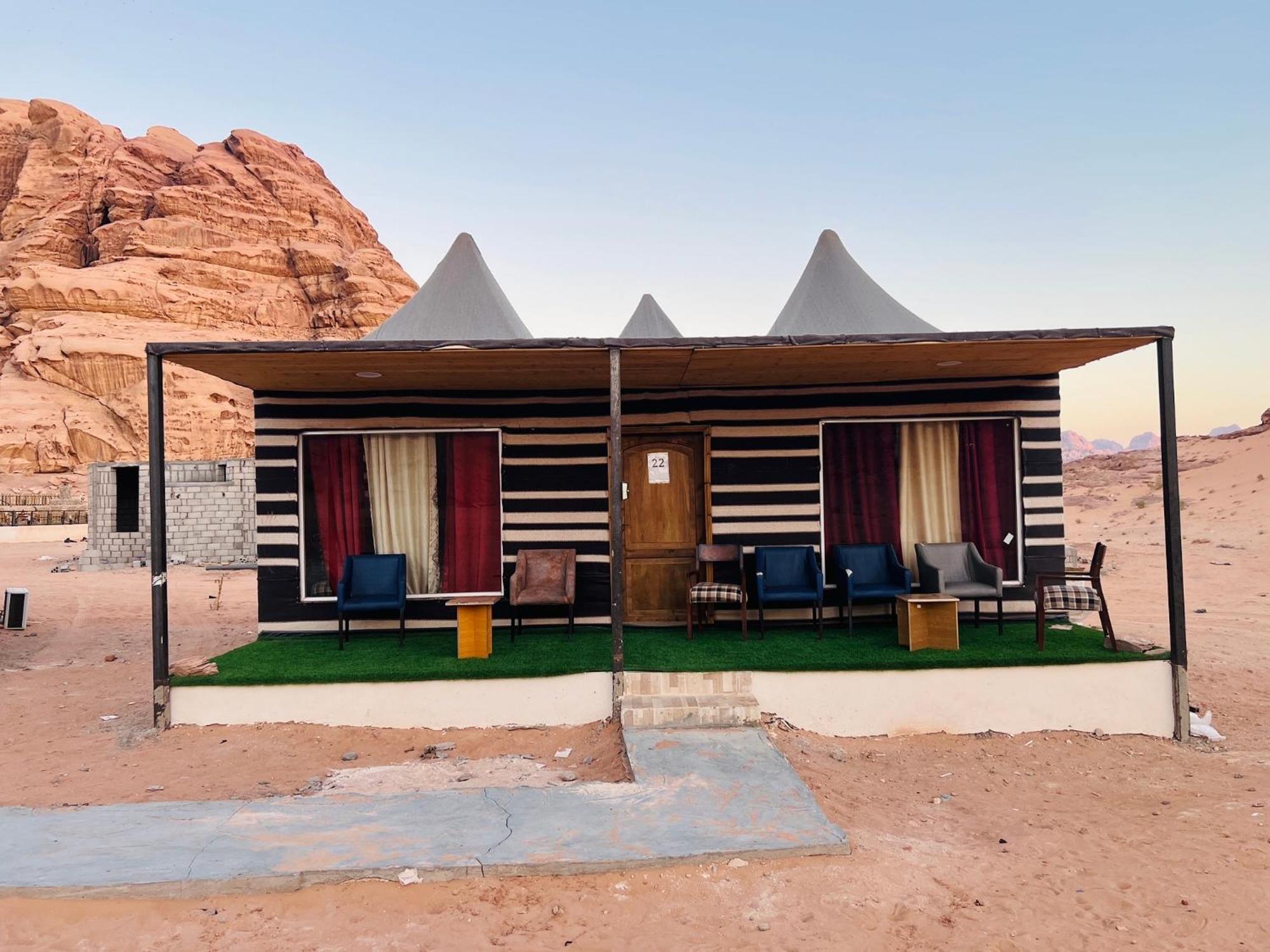 Revan Rum Luxury Camp Wadi Rum Exteriör bild