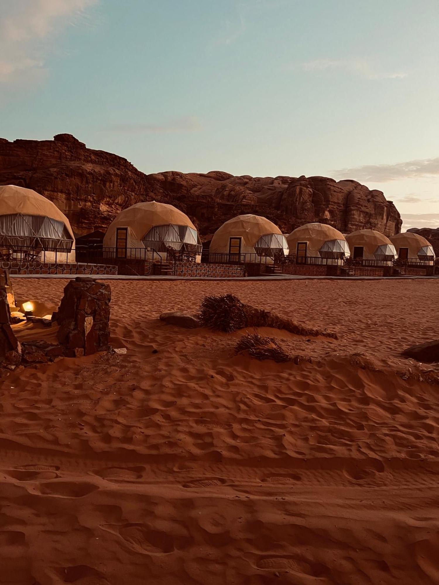 Revan Rum Luxury Camp Wadi Rum Exteriör bild