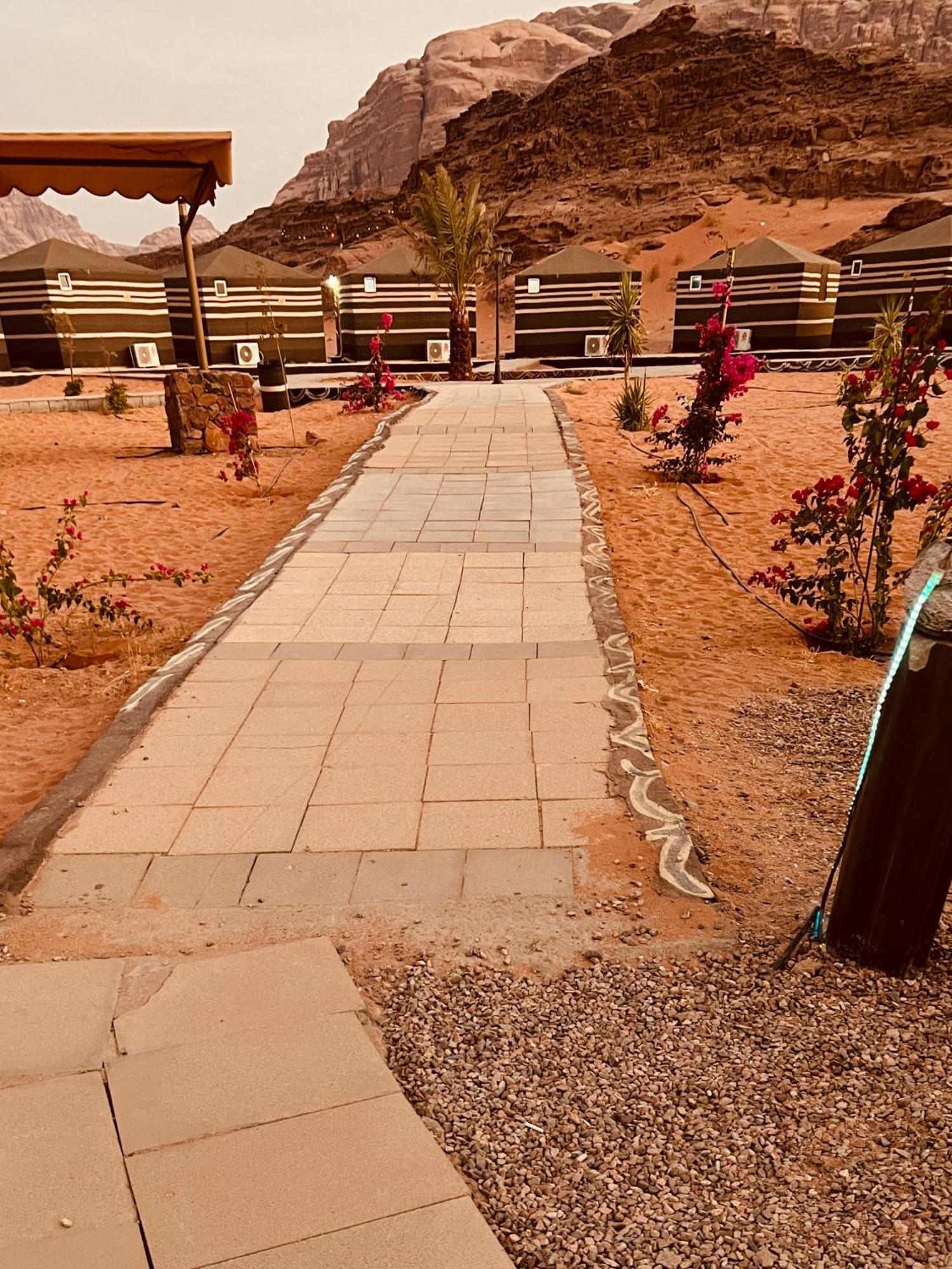 Revan Rum Luxury Camp Wadi Rum Exteriör bild