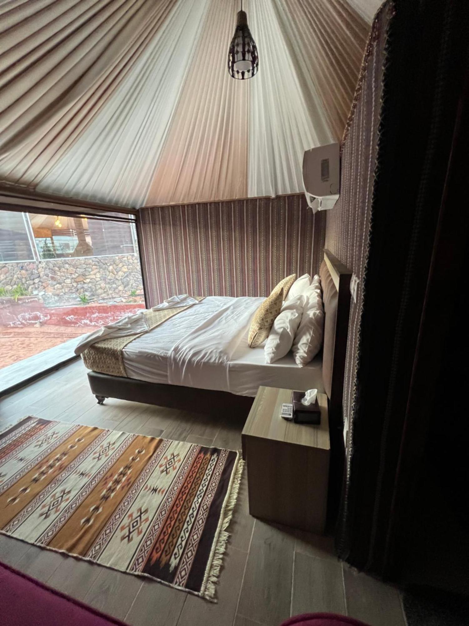 Revan Rum Luxury Camp Wadi Rum Exteriör bild