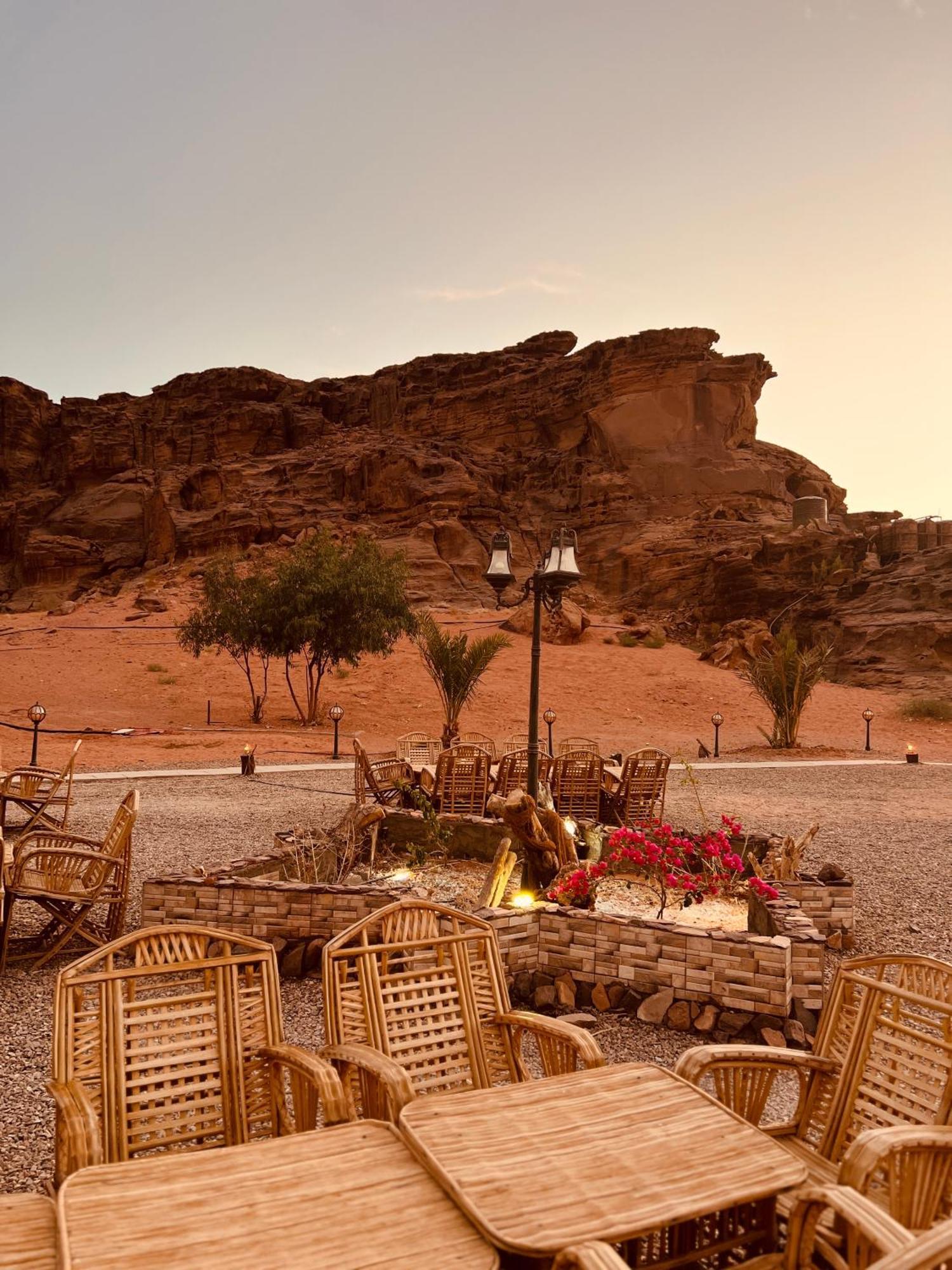Revan Rum Luxury Camp Wadi Rum Exteriör bild