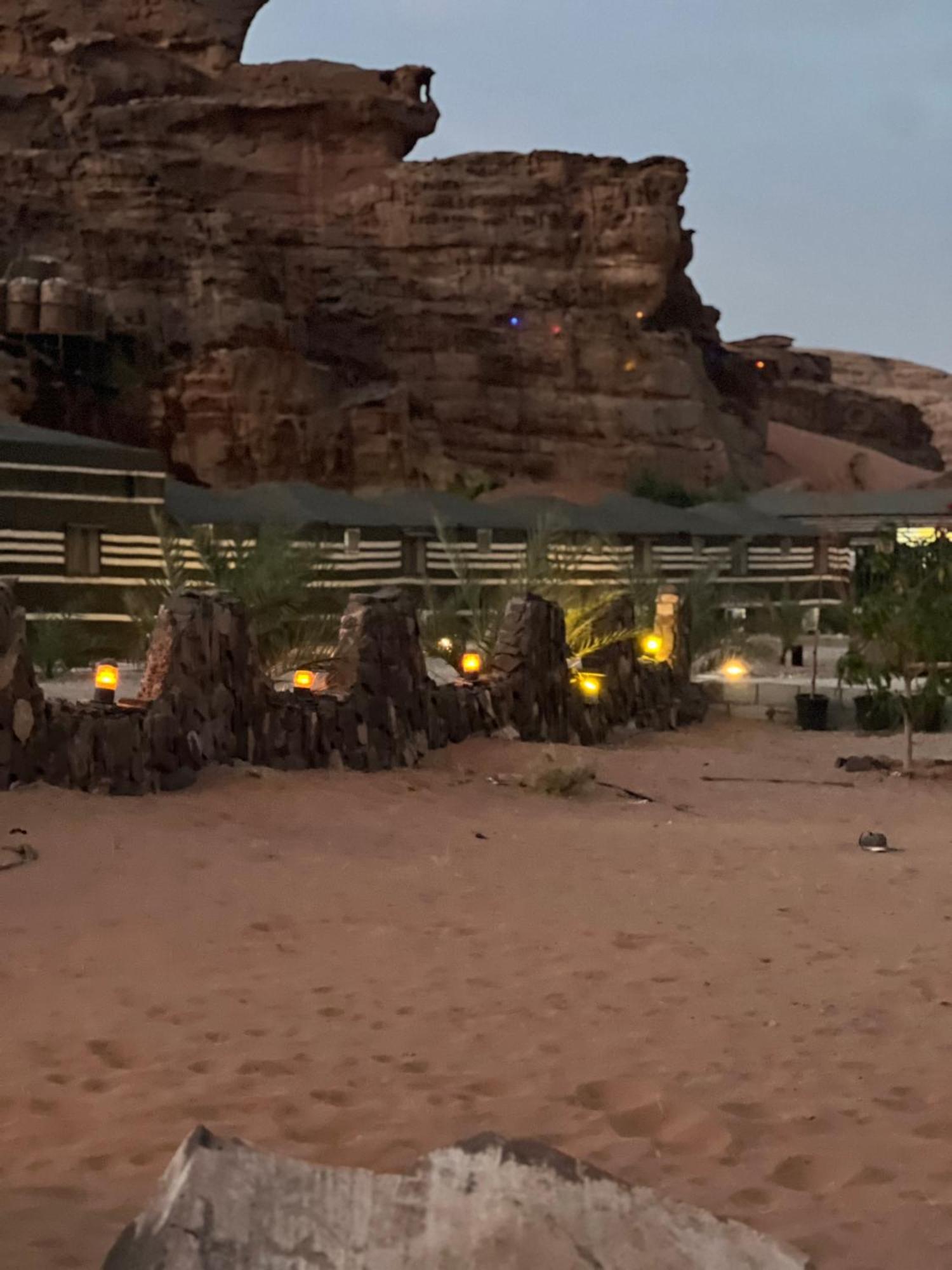 Revan Rum Luxury Camp Wadi Rum Exteriör bild