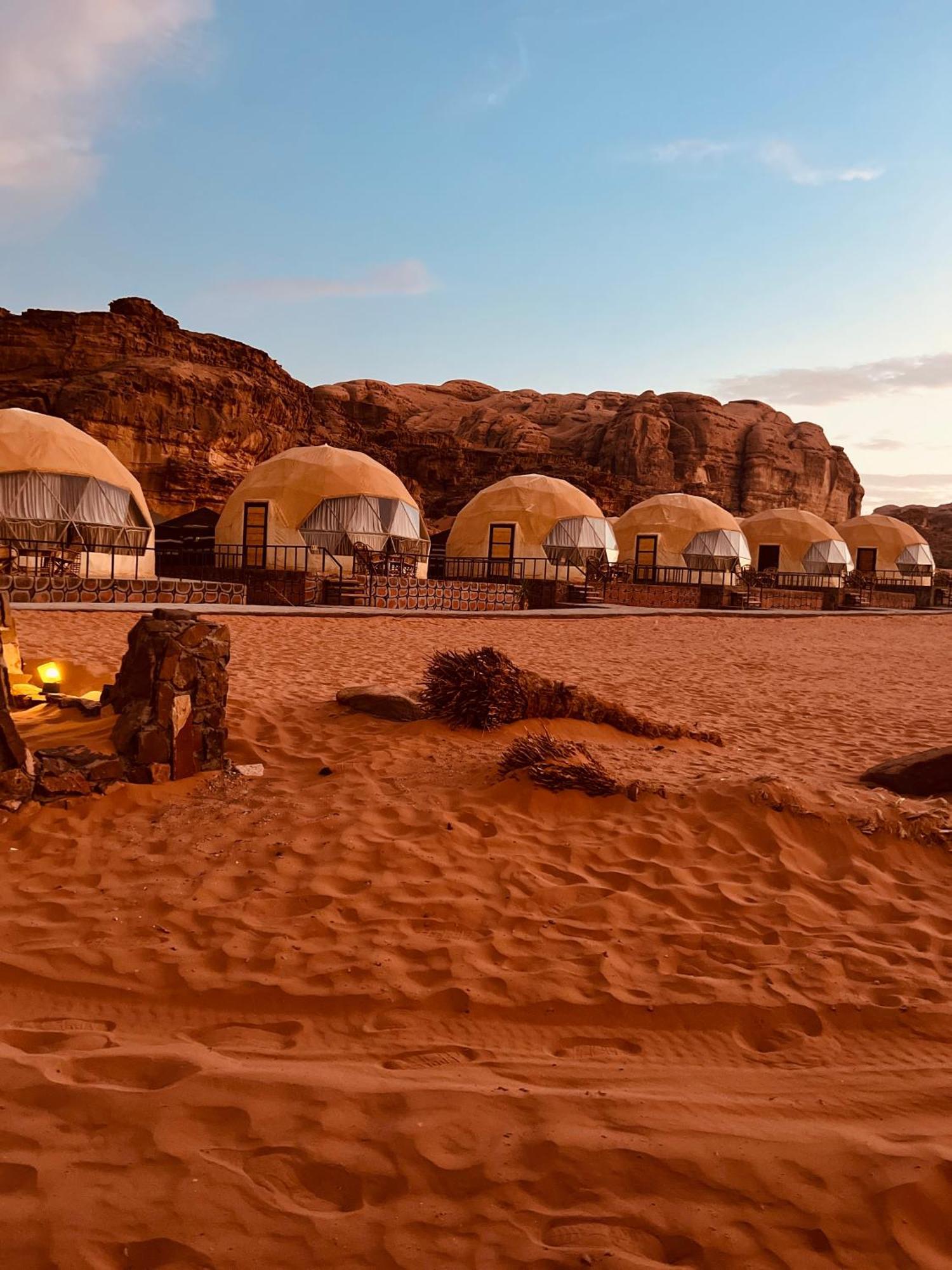 Revan Rum Luxury Camp Wadi Rum Exteriör bild