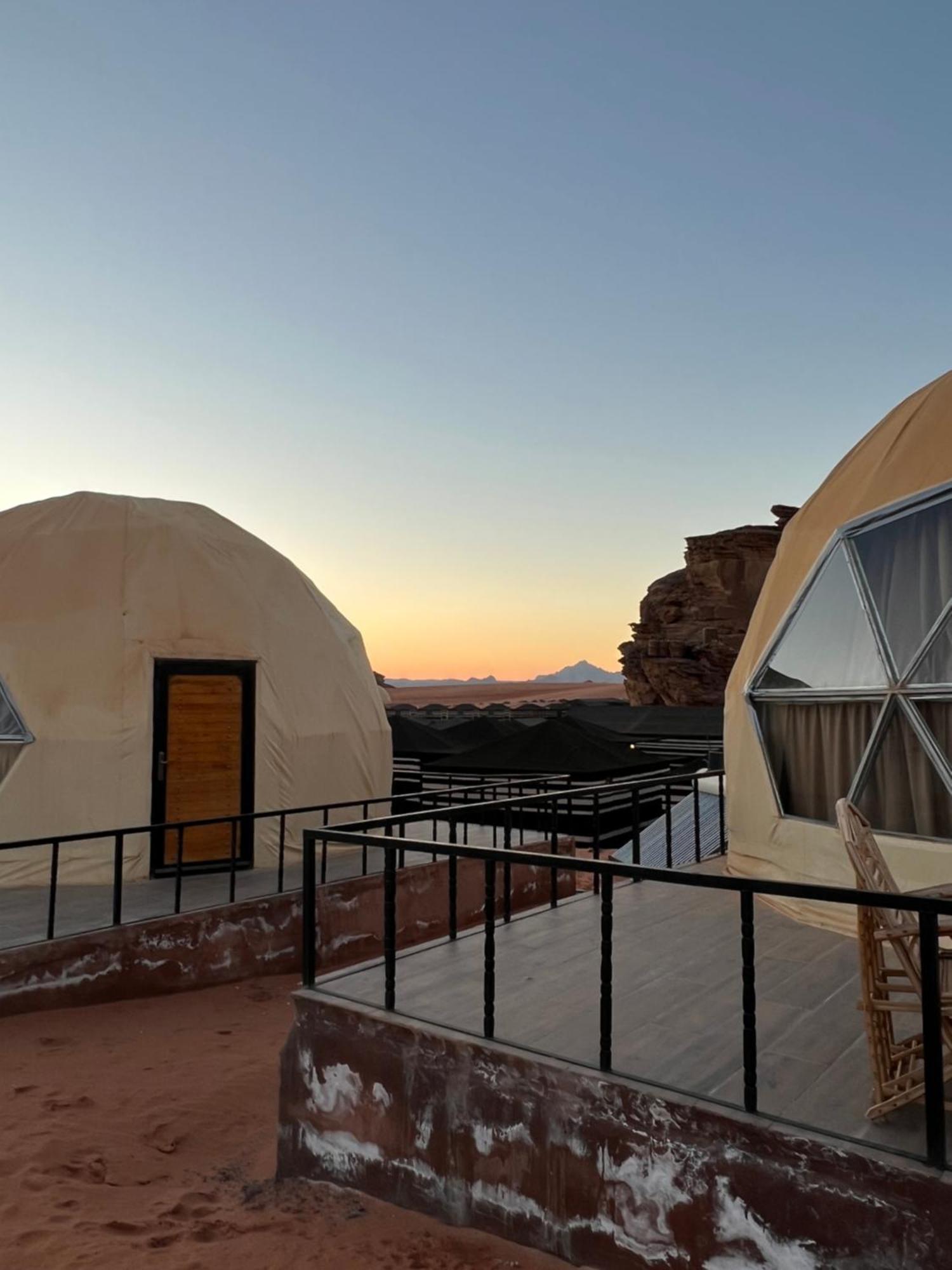 Revan Rum Luxury Camp Wadi Rum Exteriör bild