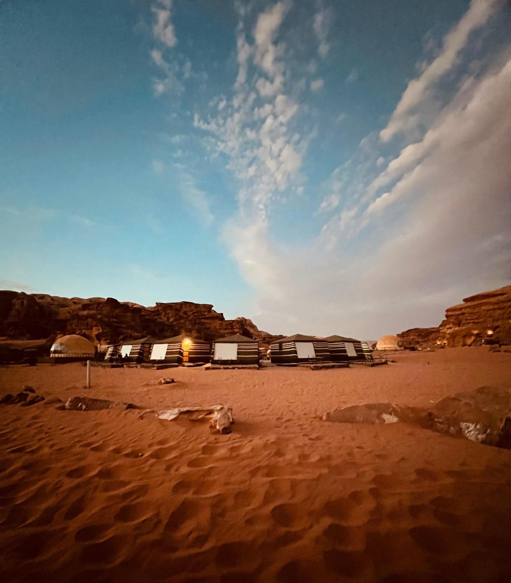Revan Rum Luxury Camp Wadi Rum Exteriör bild
