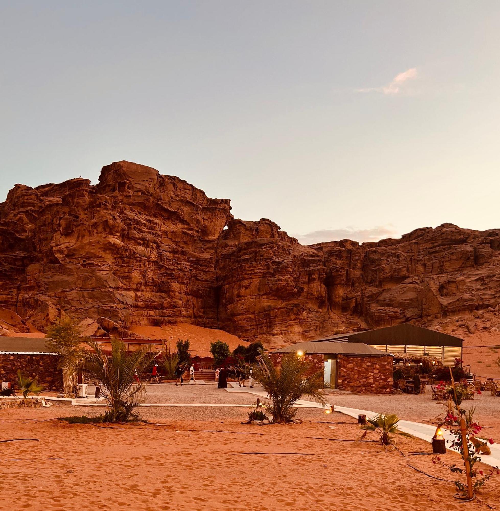 Revan Rum Luxury Camp Wadi Rum Exteriör bild